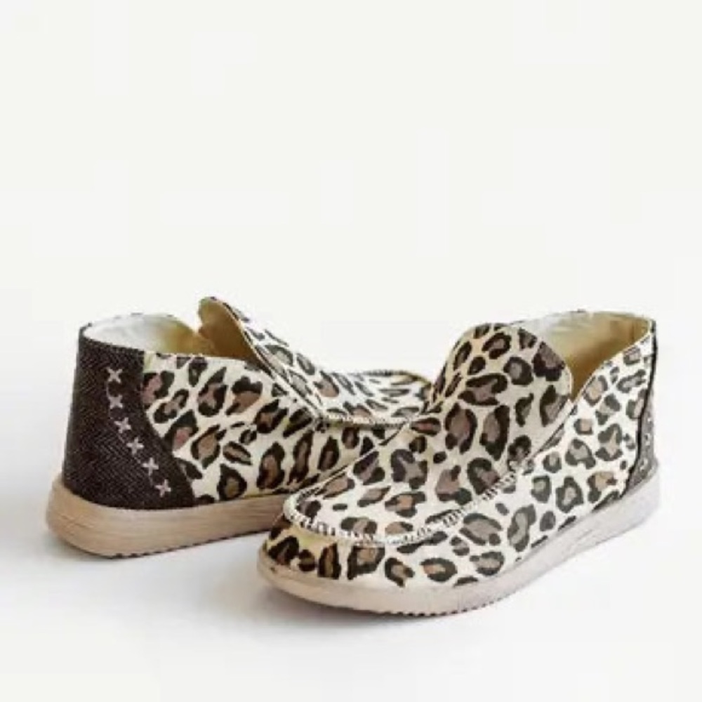 NEW! Leopard Slide On Shoes